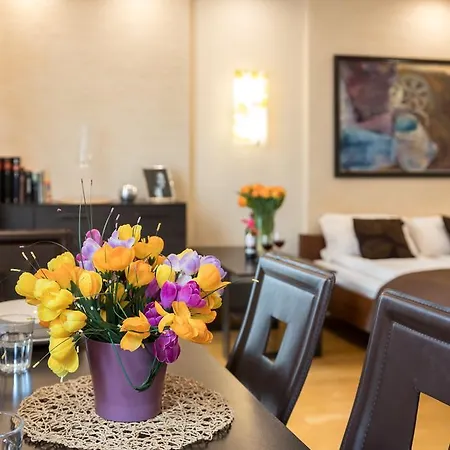 Abra Apartment *